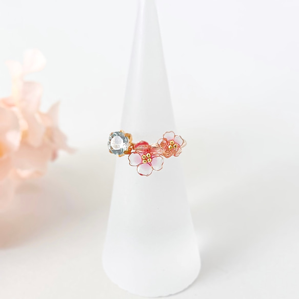 -Jewelry flower-  桜とアクアマリンのワイヤーリング 1枚目の画像