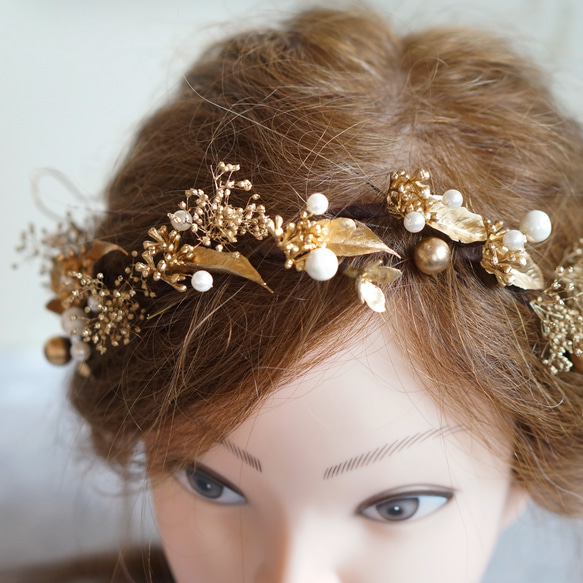 ゴールドリーフとパールとアジサイの上品な髪飾り　#ヘッドドレス#髪飾り 5枚目の画像