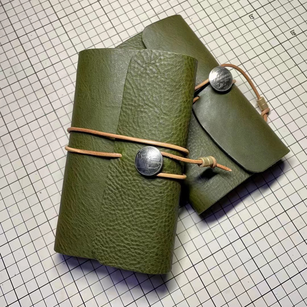 レトロ風ハンドメイド手帳カバー トラベラーズノート ミネルバボックス オリーブグリーン