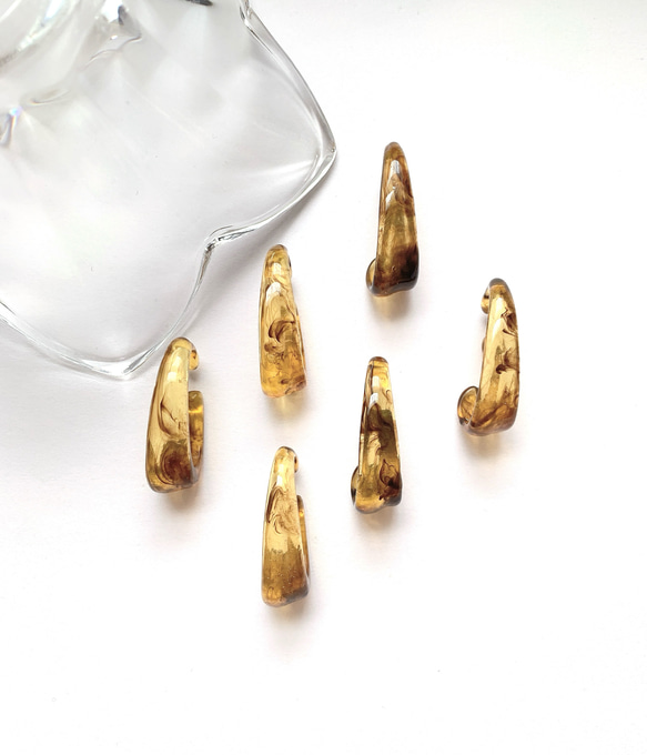 ❤️再販セット❤️  べっ甲カラー　樹脂　イヤーカフ　　　　両耳用♪ 4枚目の画像