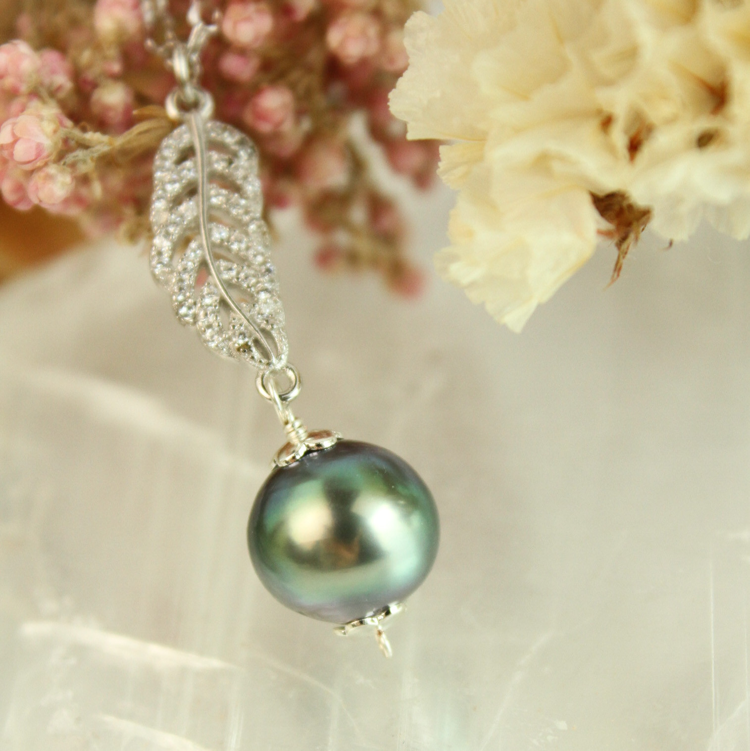 【天然色／極上品質】黒蝶パール  1粒ネックレス