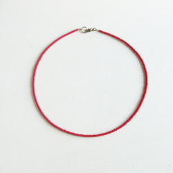 フロストレッド シンプルなビーズのラインネックレス 赤 5枚目の画像