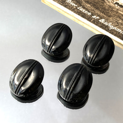【送料無料】4個 1930年代 チェコ製 アンティーク ヴィンテージ 黒ガラスボタン 素材 [EY8500H] 1枚目の画像