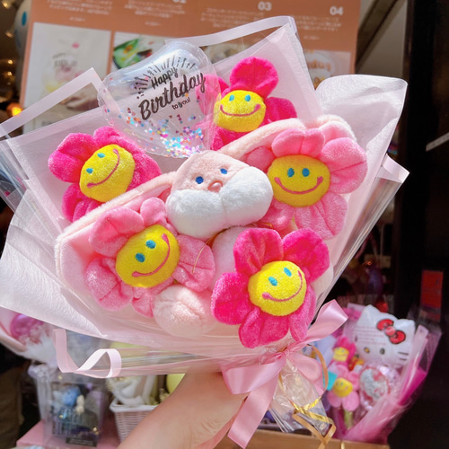 ラッピング夏ver❣️お花とうさぎさんのぬいぐるみ花束 ピンク