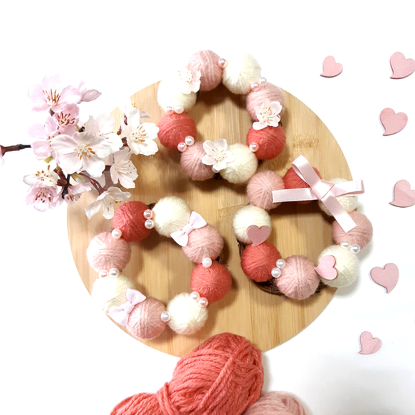 ふんわりピンクのニットリース(ミニサイズ) おまとめ割引有  