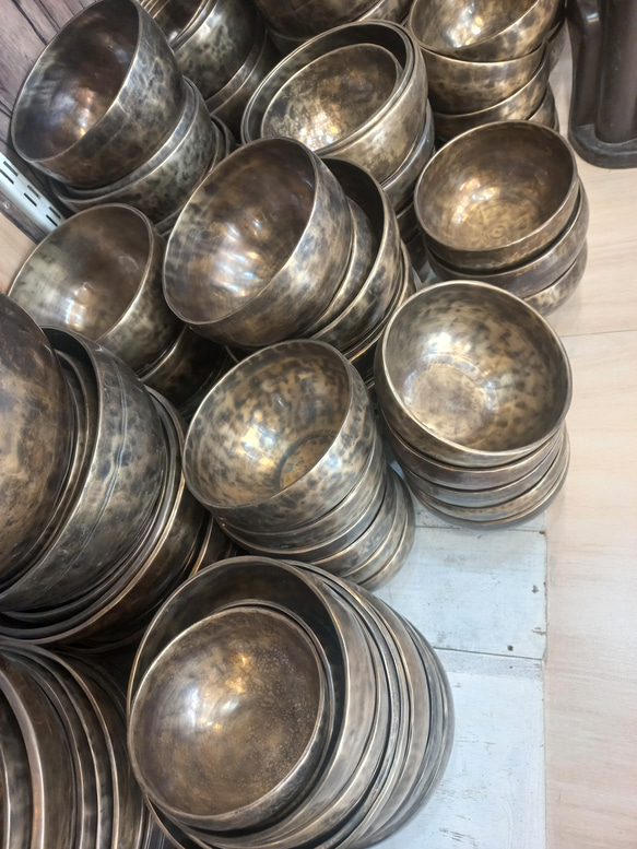 青銅製シンギングボール 16枚目の画像