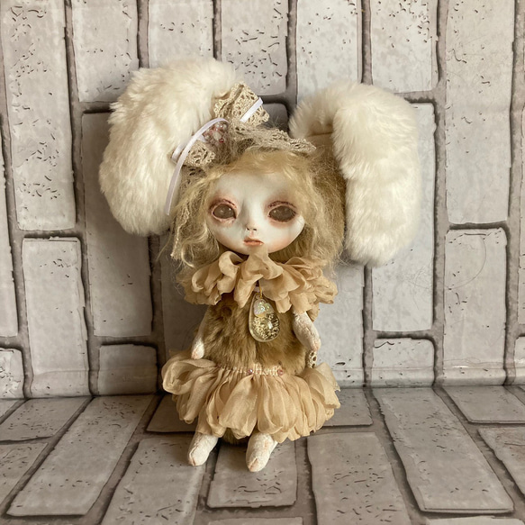アートドール ☆ 白耳兎 ☆ 創作人形 ☆ ぬいぐるみ ☆ 270 ぬいぐるみ