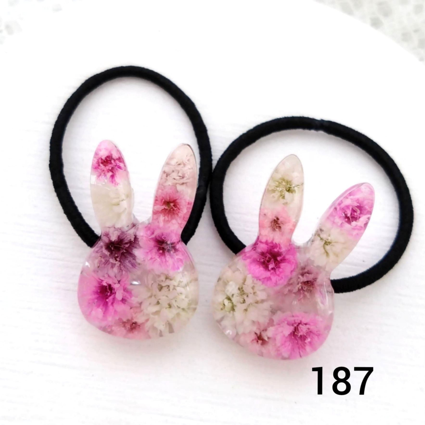 ひまうい様お取り置き 5/6まで ウサギ レジンヘアゴム チューリップ蝶々 ひまうい様お取り置き 5/6まで ウサギ レジンヘアゴム チューリップ蝶々