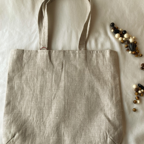 バード　鳥　ブラウンレザー刺繍ハンドバッグ　作家の一点物 四角い鳥刺繍・ショルダーバッグ《グレー色革・こげ茶色地》タイプ