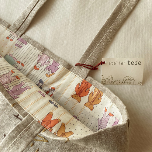 TRAUM.linokekena□花刺繍toteリネン/コットン/他 持ち手36 TRAUM.linokekena□花刺繍toteリネン/コットン/他 持ち手36