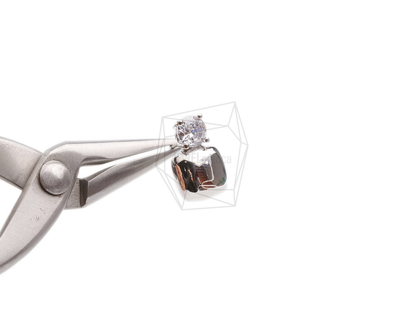 ERG-2333-R [2 pieces] Square Cubic耳環, Square Cubic Post Earring 第4張的照片