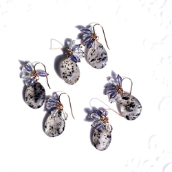 由苔石英、海藍寶石和堇青石製成的春季野花耳環 ~ Armelle 第3張的照片