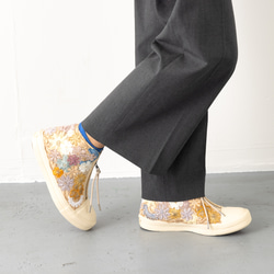 Ava Sophia / 尺寸 24.0cm 鞋匠的翻拍運動鞋蕾絲花朵蕾絲刺繡 第2張的照片