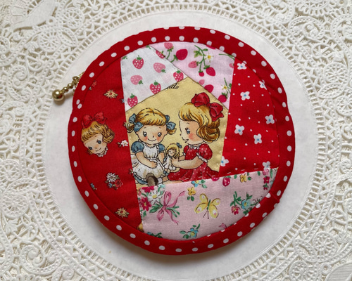 丸ポーチ マーガレット&ソフィー＊A ポーチ YUKI 通販 15564695