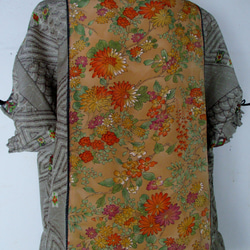 ６９８８　花柄の着物で作ったプルオーバー　＃送料無料 17枚目の画像