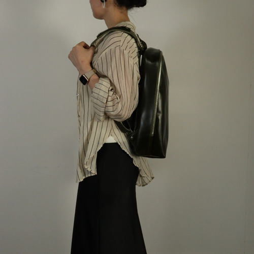 tarsio(タージォ) 本革 レザー リュックサック バックパック 大容量