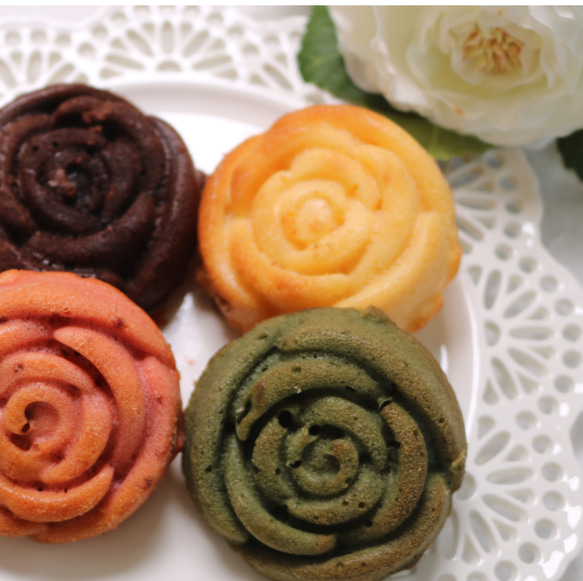 【バラのマドレーヌと焼菓子のセット：小】 4枚目の画像
