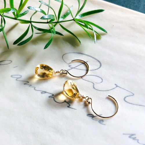 柑橘レモン色のシトリン✶14Kgf シンプルピアス ピアス（フック 