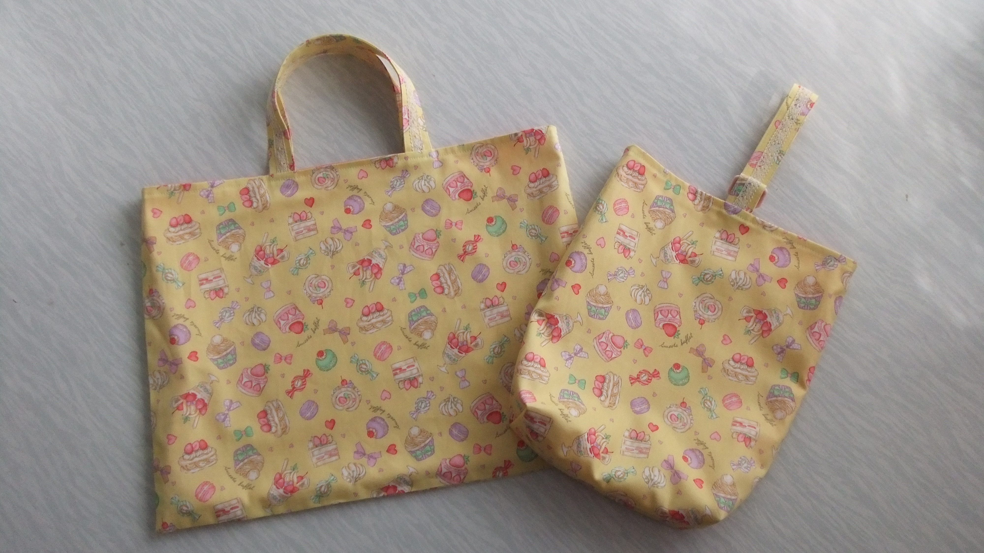 【B175】レッスンバッグ・上履き入れ・巾着（中、大）4点セット