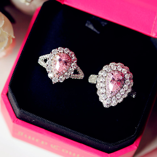 人工ダイヤモンド ピンクダイヤモンド リング 指輪 キラキラ