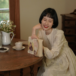 米白原色 法式復古暗紋提花亞麻棉洋裝 高腰長款茶歇連身裙 第17張的照片