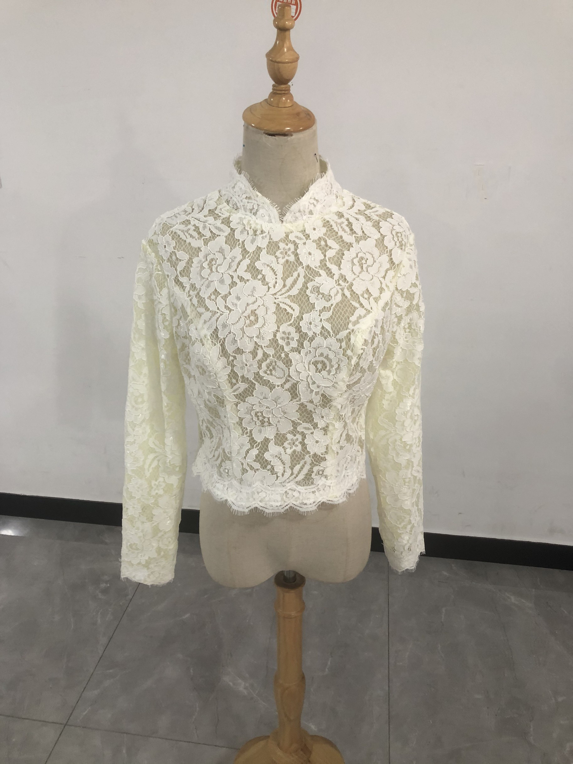 送料無料！ウエディングドレス ボレロ ハイネック 3D立体レース刺繍 花嫁/ウェディングドレス/ブライズメイド/結婚式/ 9,605円