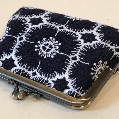 ミナペルホネン生地使用＊がま口ポーチ*お財布*veronica*anemone