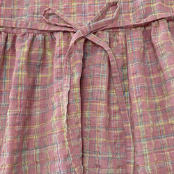 粉色泡泡格紋 復古甜美方領蘿莉洋裝 花邊拼接高腰腰帶連身裙 第20張的照片