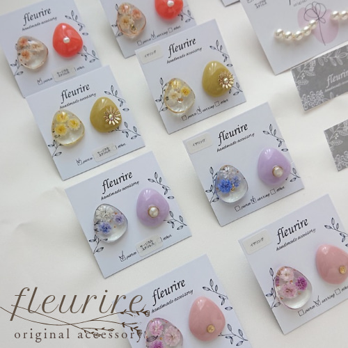 ピアス　オレンジ　レジン　かすみ草　ハート　パールチャーム　ビジュー　紫　春 ピアス オレンジ レジン かすみ草 ハート パールチャーム ビジュー 紫