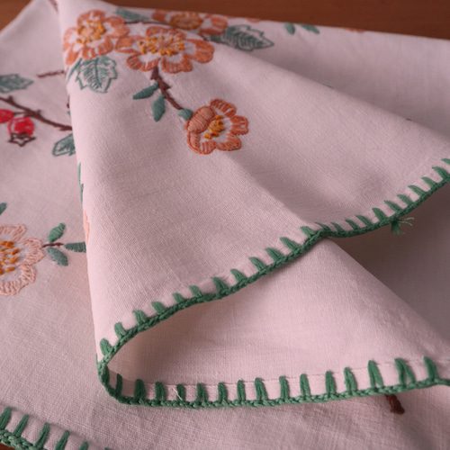 ドイツの手仕事/フォークロアなお花の手刺繍＆ブランケットステッチ