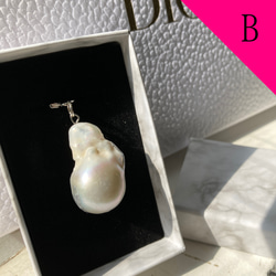 「歪真珠」baroque pearl earring（B） 1枚目の画像