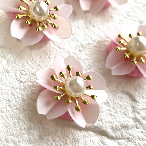 M212/2個/桜 スパンコール刺繍カボション 貼り付けパーツ