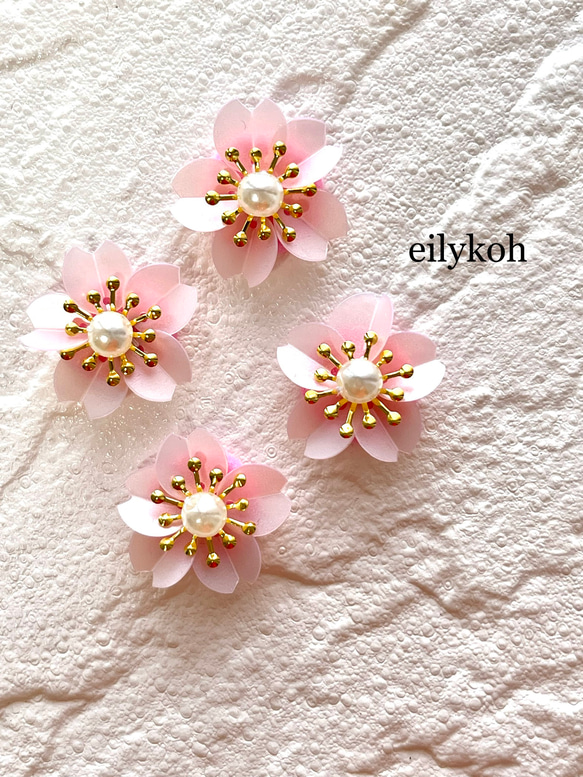 M212/2個/桜 スパンコール刺繍カボション 貼り付けパーツ M212/2個/桜 スパンコール刺繍カボション 貼り付けパーツ