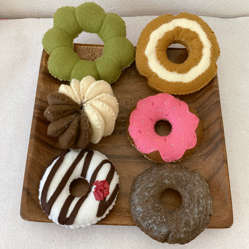 handmade】ドーナツ フェルト ハンドメイド ままごと/6個セット 