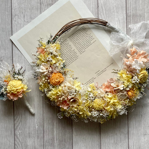 パステルイエローのリースブーケ プリザーブドフラワー／ドライ