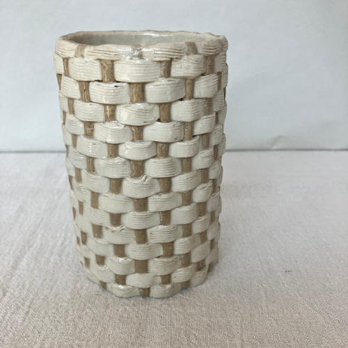 陶器 籠編みの花瓶(白) 一輪挿し・花瓶・花器 ますほ 通販 15568714