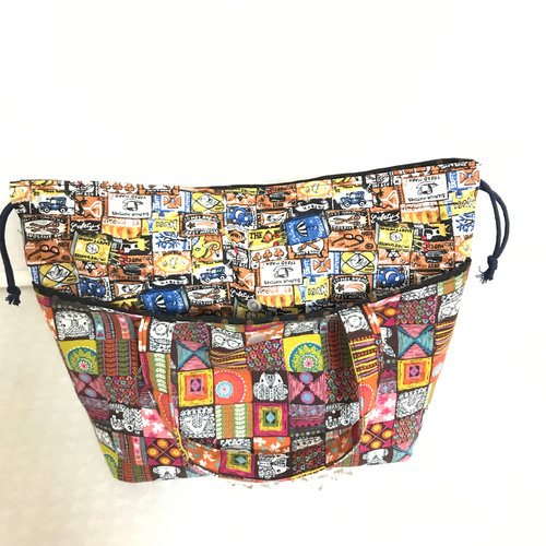 松竹梅子　あおりポケットの巾着バッグ 松竹梅子 あおりポケットの巾着バッグ 松竹梅子 あおりポケット