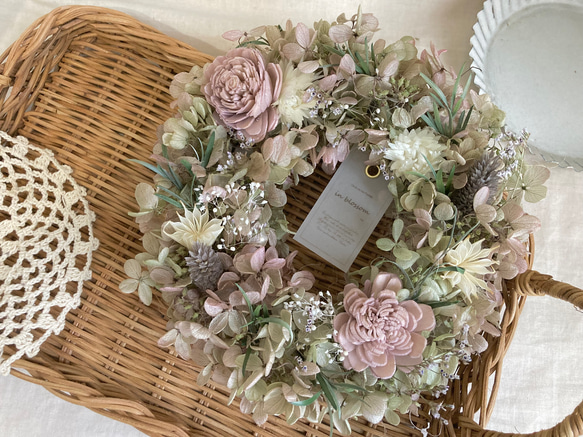 直径約30センチ♡母の日ギフトにも♡ピンクのお花の可愛いリース 