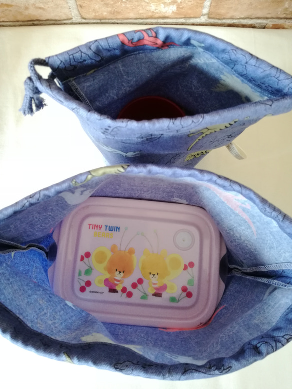 お弁当袋&コップ袋セット・恐竜柄(ブルー)【入園入学・男の子】 5枚目の画像
