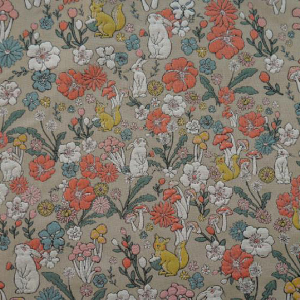 かわいい花柄とキノコ柄とウサギ柄とリス柄 レリーフ模様 ジャカード生地 [3716] 4枚目の画像