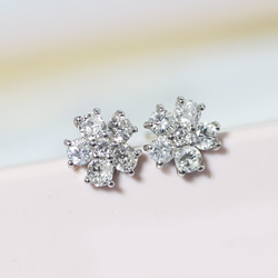 プラチナ900　フラワー　ダイヤモンドピアス　0.36ct　Pt900　花　flower　華　ファッション　アクセサリー 6枚目の画像