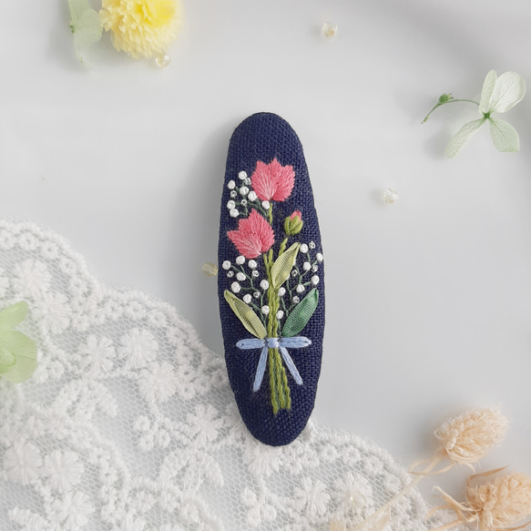 大人可愛い チューリップのブーケ 刺繍パッチンピン チューリップ 