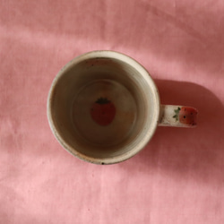 粉引き赤とピンクのイチゴの少し小さめカップ 3枚目の画像