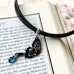 黒革チョーカー／黒蝶／クリスタル／シルバー 1枚目の画像