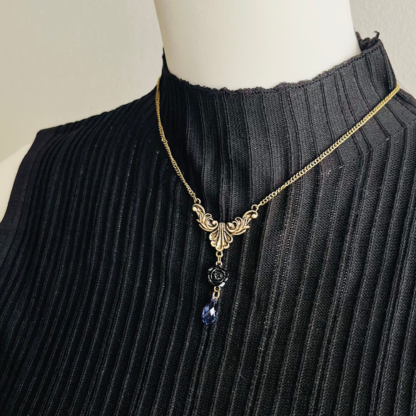 金古美チェーンチョーカーネックレス／黒薔薇／クリスタル 4枚目の画像