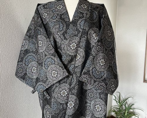 着物リメイク321紬着物から作務衣 濃紺に赤の薔薇 da2f5afb380ad52c815e35691715f0