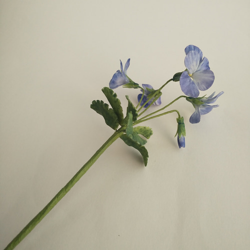 マノビオラ ブルー 粘土の枯れないビオラピック 樹脂粘土の花 送料無料 