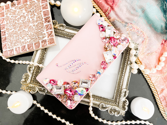 ベビーピンク手帳型 iPhone15pro,14,13,他 スワロフスキーデコレーションケースピンク系ビジューカバー また クリスタル