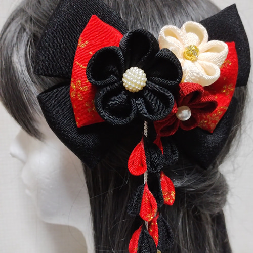 髪飾り 髪飾り黒 髪飾り赤 リボン黒 リボン赤 成人式髪飾り 卒業式髪  
