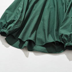 やさしい風合い漂う　長袖ブラウス　コットン100％  濃緑   230215-4 5枚目の画像